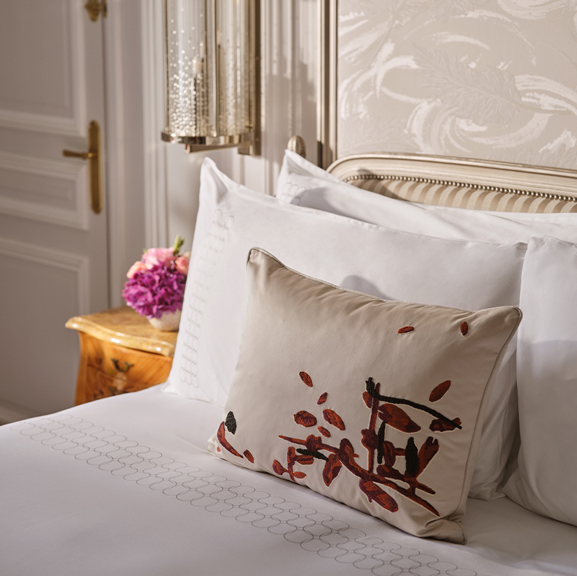 Hotel Plaza Athenee
